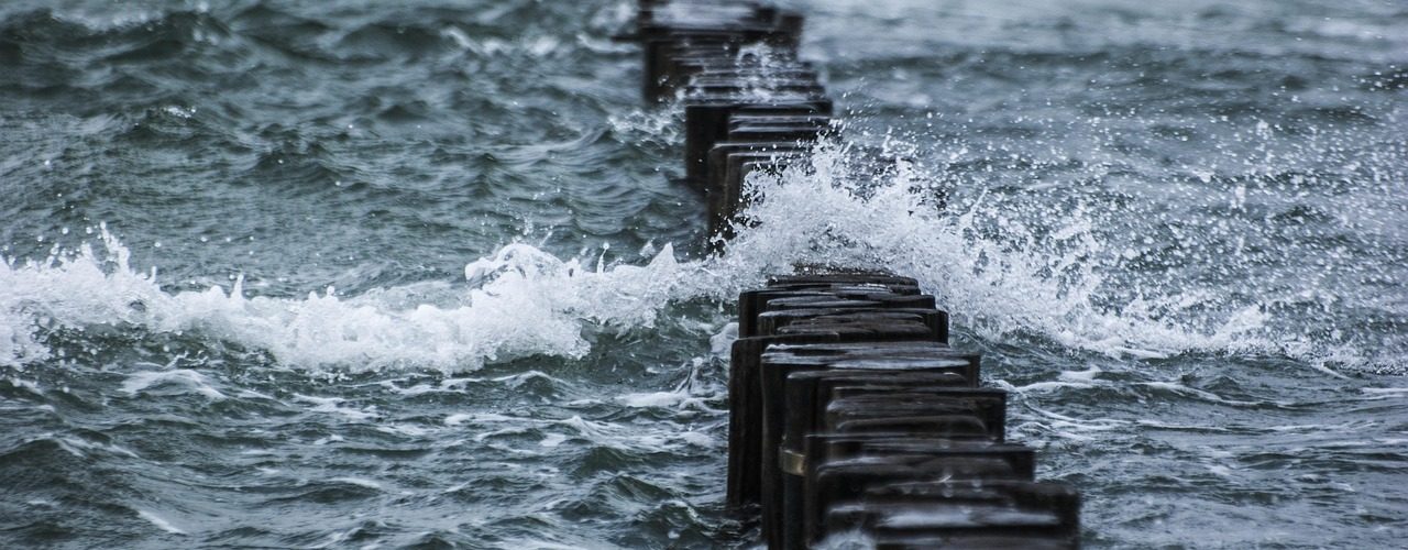 sea, waves, groynes, ocean waves, crashing waves, wave breakers, nature, splash, ocean, water